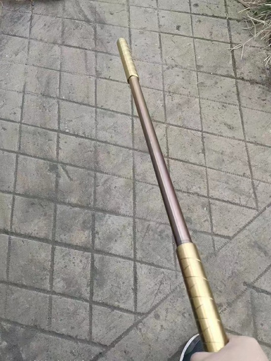 金咕噜棒棒的
